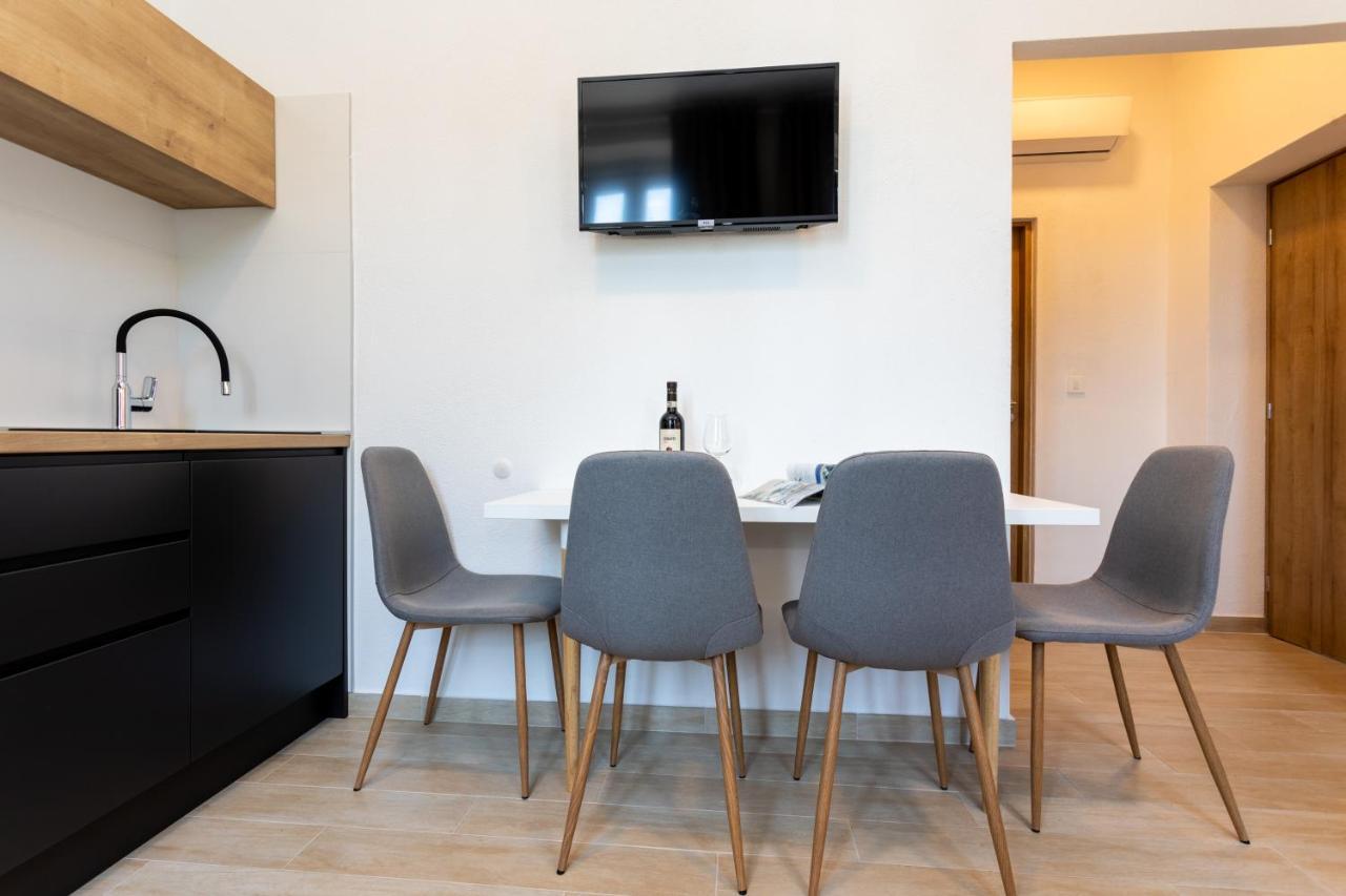 Apartments San Leopoldo Crikvenica Exterior photo